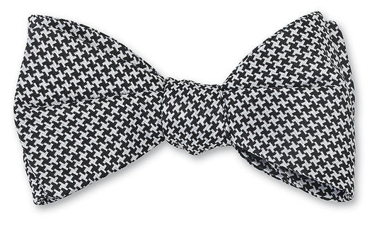 R. Hanauer Black/White Houndstooth Bow Tie - B1298