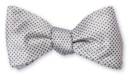 R. Hanauer Silver Runnymede Pin Dots Bow Tie